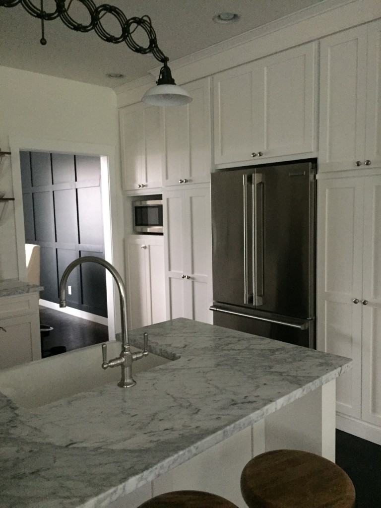 Impact Construction | Hull Iowa | Sioux County Construction near me | Remodeling my home | Updated kitchen with marble and white cabinets
